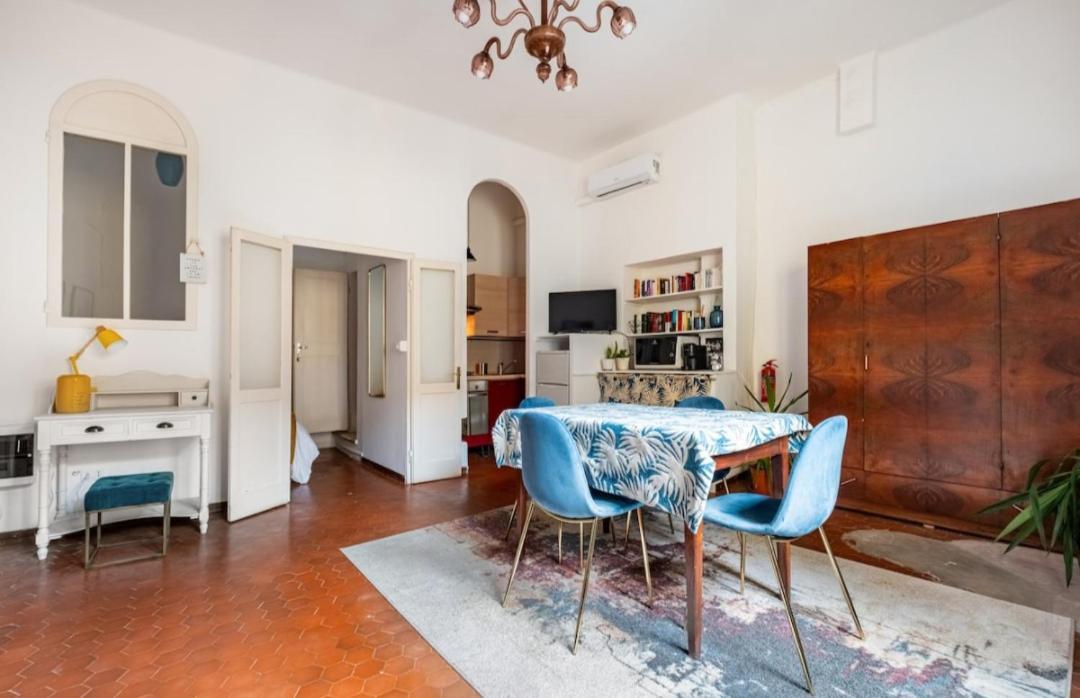 Central Penthouse G Reni Bolonha Exterior foto