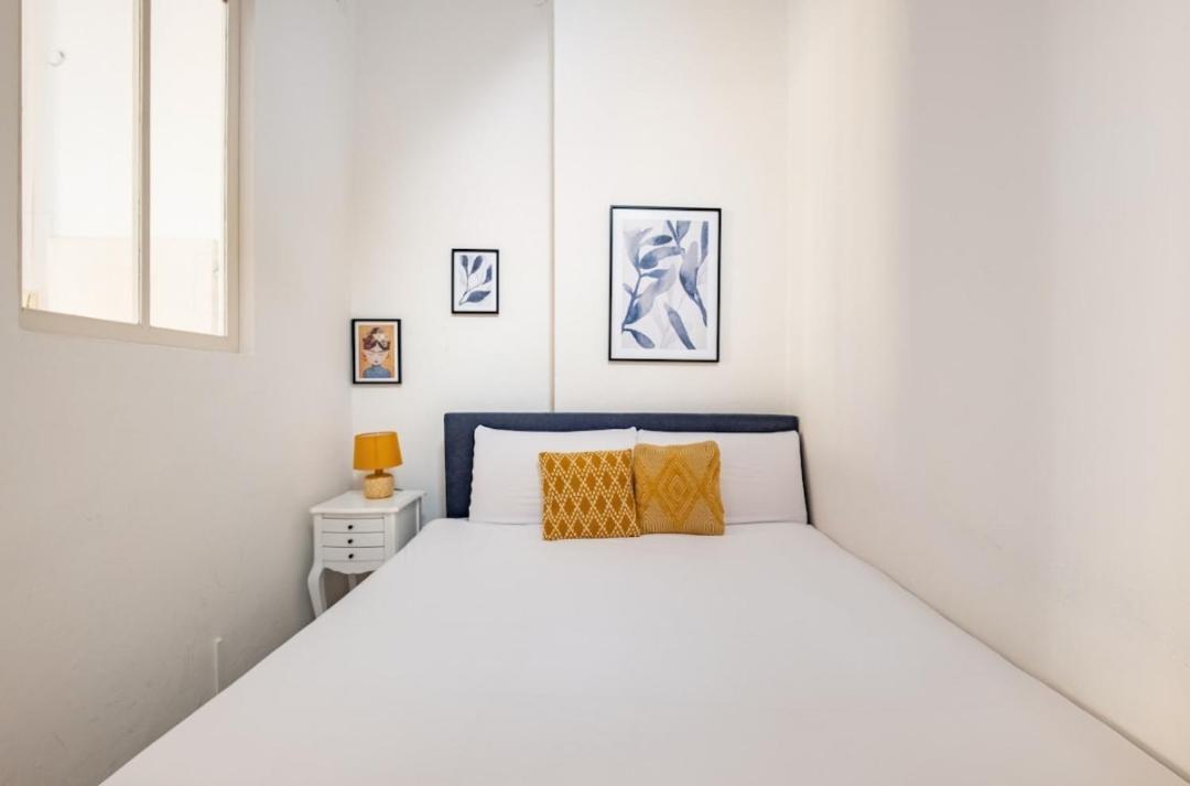 Central Penthouse G Reni Bolonha Exterior foto