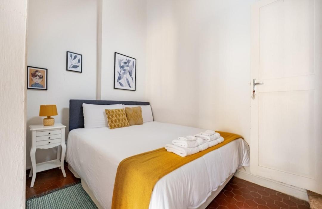 Central Penthouse G Reni Bolonha Exterior foto