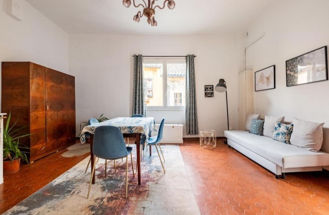 Central Penthouse G Reni Bolonha Exterior foto